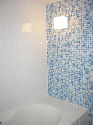 浴室のモザイクタイル